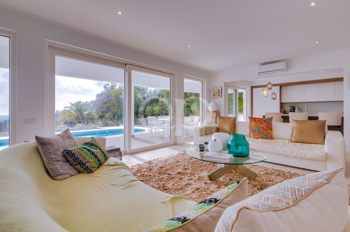 Image No.14-3 Bed House for sale