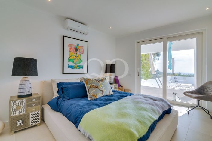 Image No.26-3 Bed House for sale