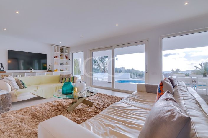 Image No.38-3 Bed House for sale