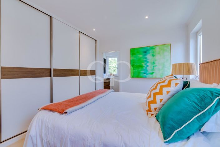 Image No.47-3 Bed House for sale