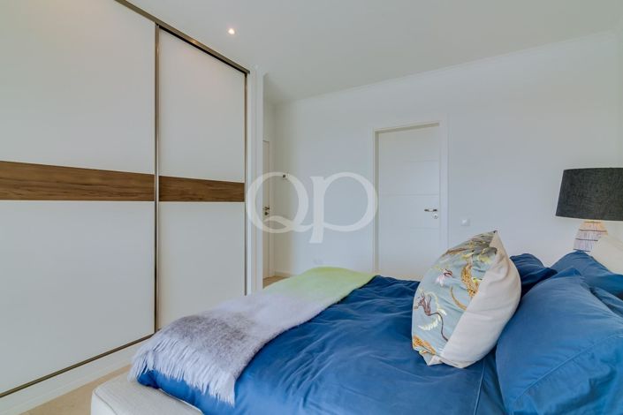 Image No.48-3 Bed House for sale