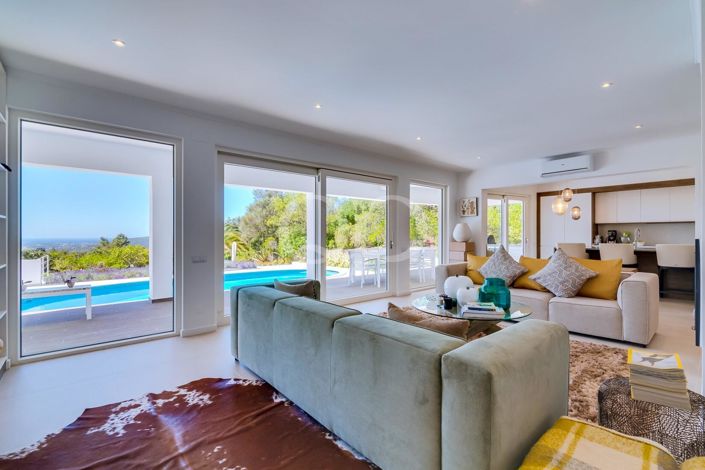 Image No.79-3 Bed House for sale