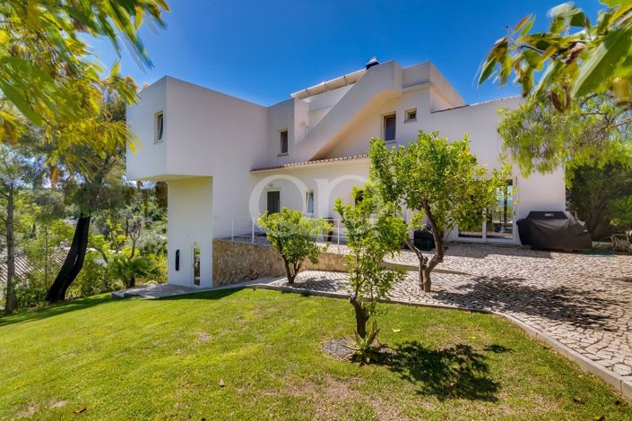 Image No.83-3 Bed House for sale