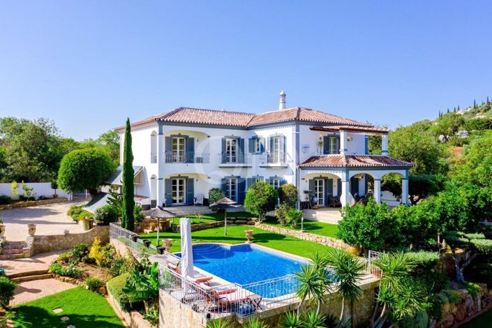 Image No.1-4 Bed House for sale