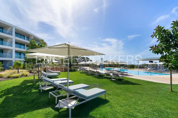 Image No.28-2 Bed Apartment for sale