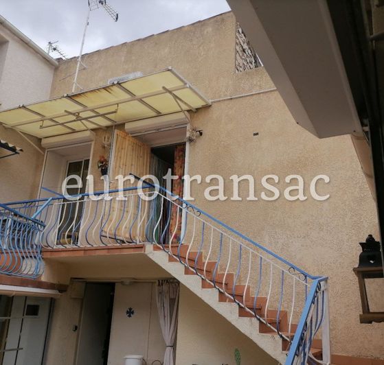 Image No.1-2 Bed House for sale
