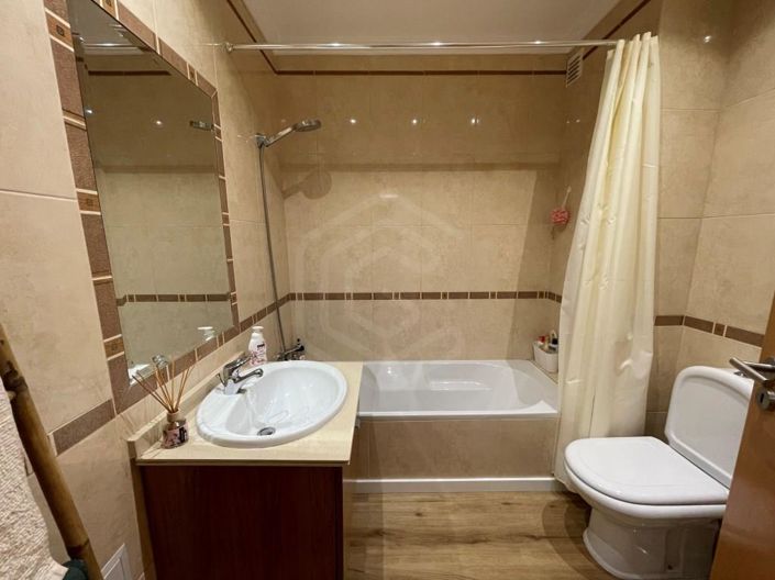 Image No.14-2 Bed Apartment for sale