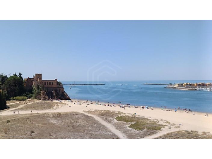 Image No.20-2 Bed Apartment for sale