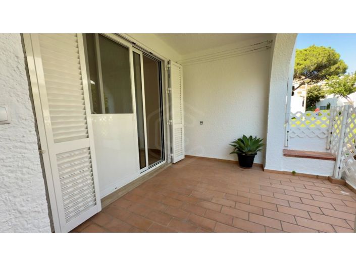 Image No.11-2 Bed House for sale