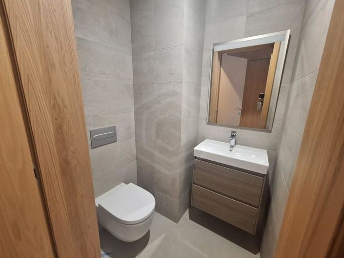 Image No.26-2 Bed Apartment for sale