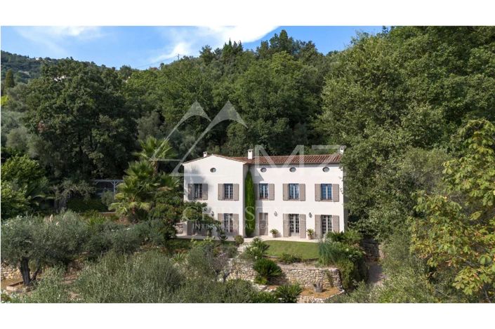 Image No.1-5 Bed House for sale