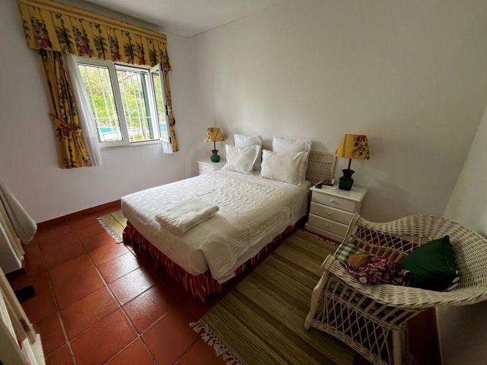 Image No.14-4 Bed House for sale