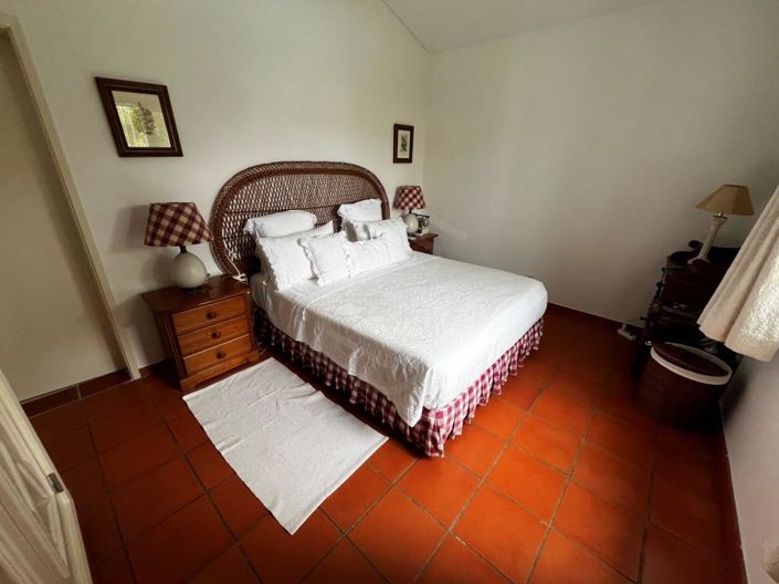 Image No.19-4 Bed House for sale