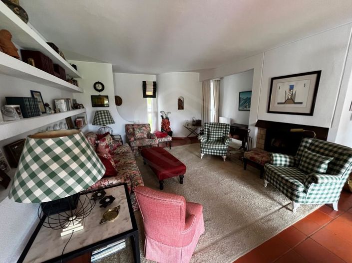 Image No.4-4 Bed House for sale