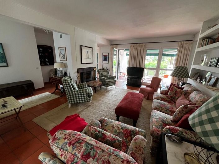 Image No.5-4 Bed House for sale