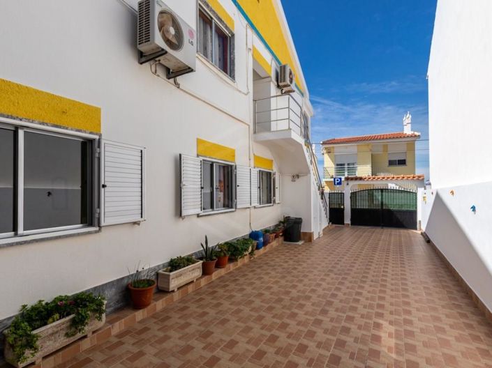 Image No.3-Maison de 10 chambres à vendre à Vila Real de Santo António