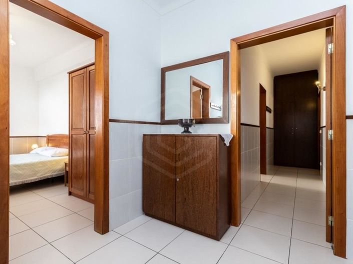 Image No.9-10 Bed House for sale