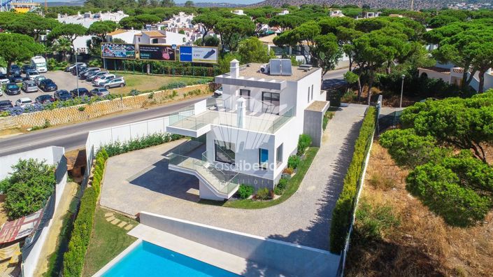 Image No.1-3 Bed House for sale