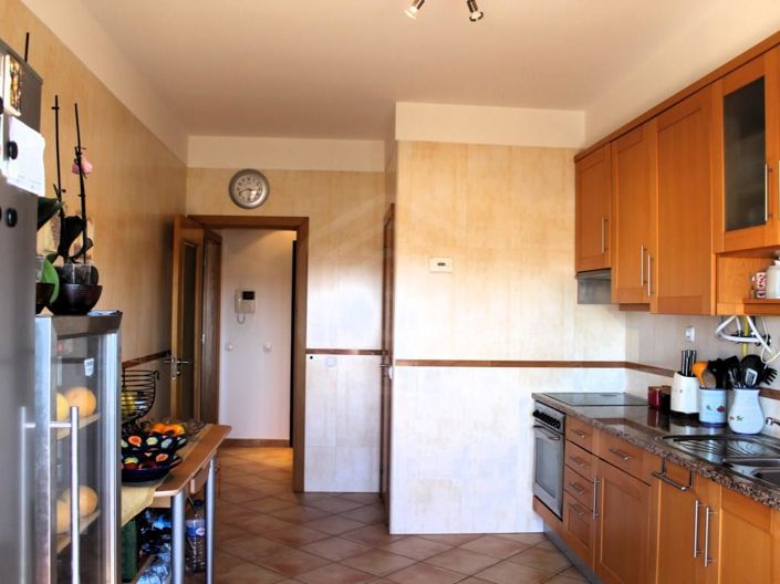 Image No.14-2 Bed Apartment for sale