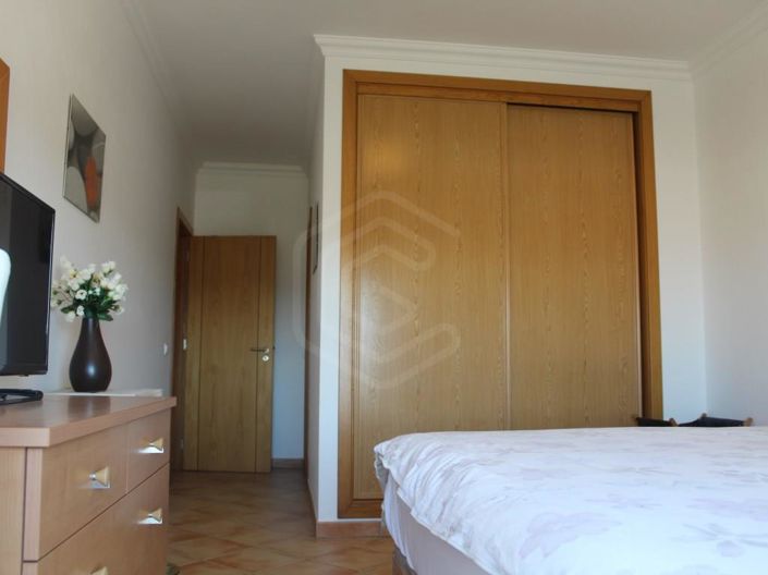 Image No.25-2 Bed Apartment for sale