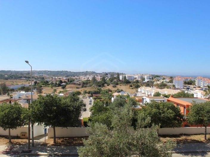 Image No.37-2 Bed Apartment for sale