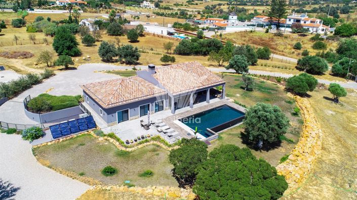 Image No.2-3 Bed House for sale
