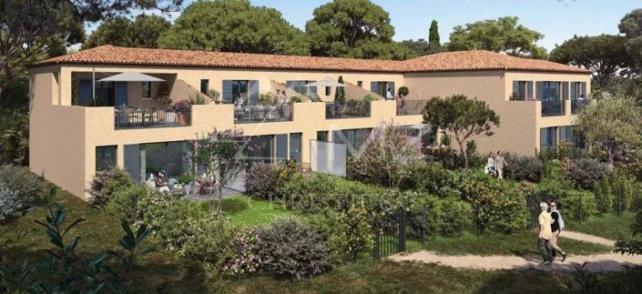 Image No.1-Appartement de 3 chambres à vendre à Grimaud