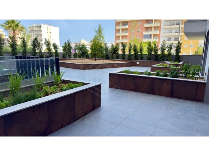 Image No.23-4 Bed Apartment for sale