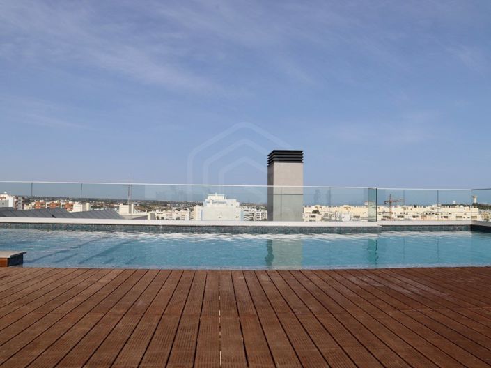 Image No.24-4 Bed Apartment for sale