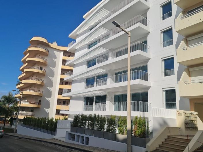 Image No.1-3 Bed Apartment for sale