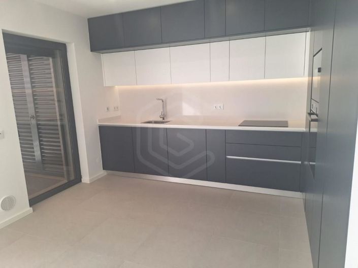 Image No.22-3 Bed Apartment for sale