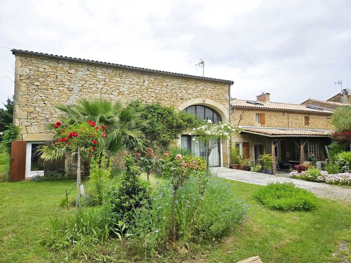 Image No.1-7 Bed House for sale