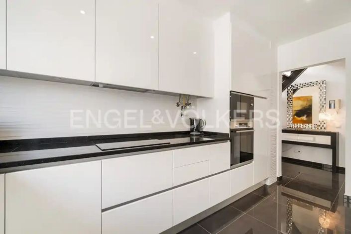 Image No.16-2 Bed House for sale