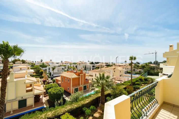 Image No.7-2 Bed House for sale