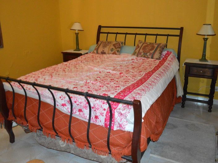 Image No.9-3 Bed House for sale