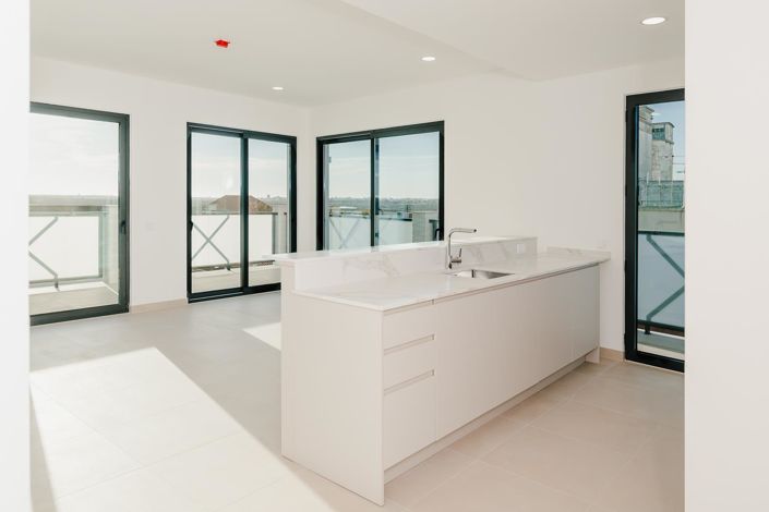 Image No.1-2 Bed Apartment for sale