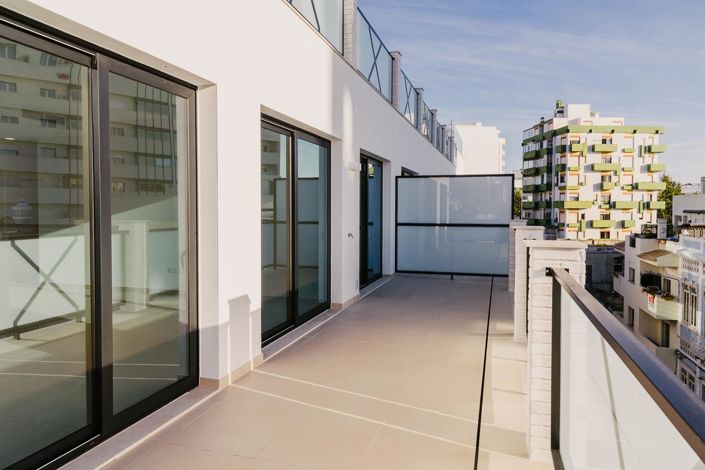 Image No.16-2 Bed Apartment for sale