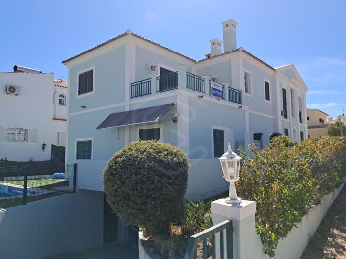 Image No.35-4 Bed House for sale