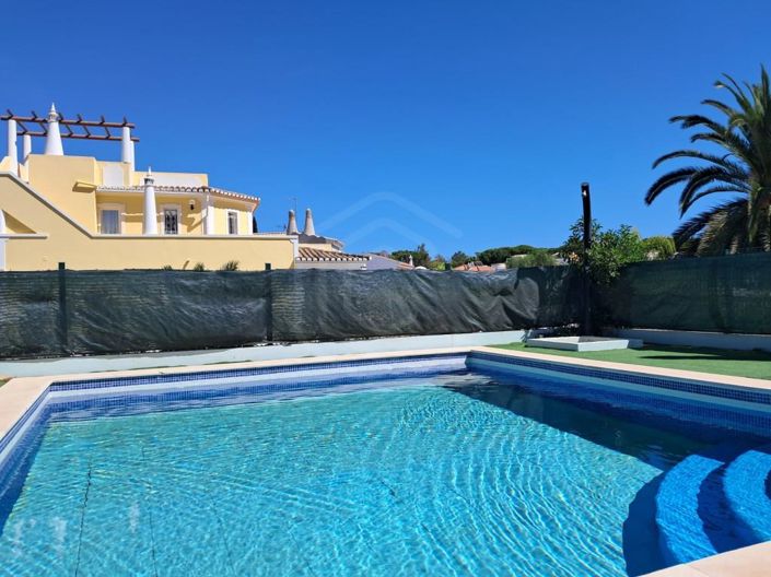 Image No.4-4 Bed House for sale