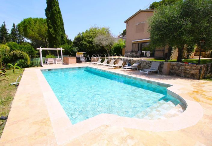 Image No.1-4 Bed House for sale