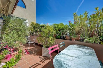 1 - Aix-en-Provence, Apartment
