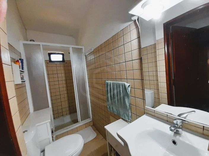 Image No.11-2 Bed House for sale