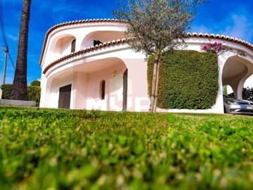 1 - Montenegro, House