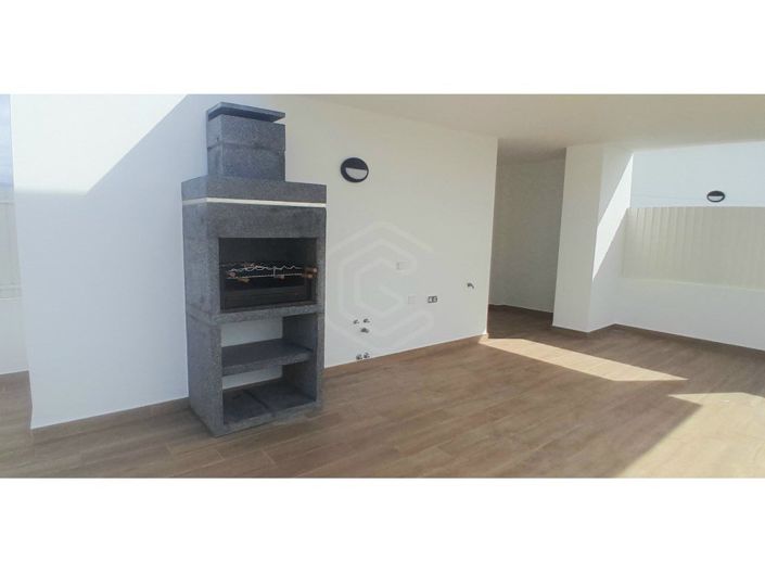 Image No.20-2 Bed Apartment for sale