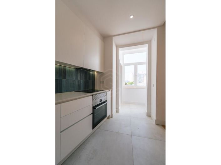 Image No.10-3 Bed Apartment for sale