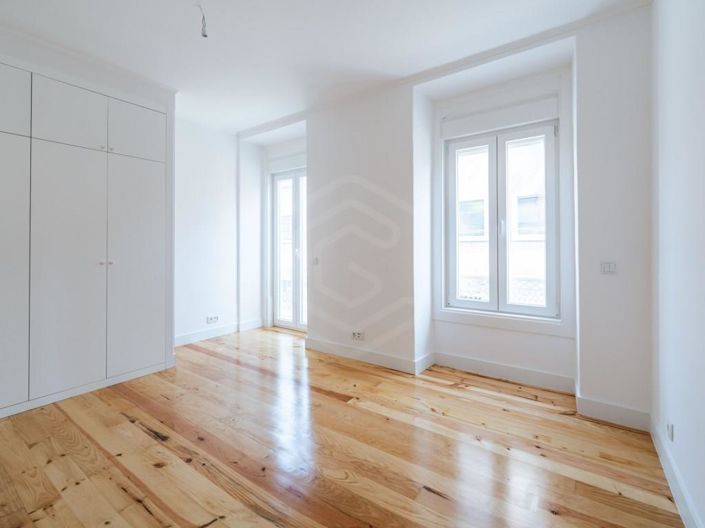 Image No.5-3 Bed Apartment for sale