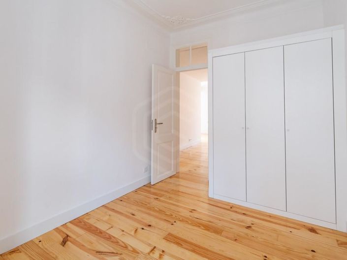 Image No.6-3 Bed Apartment for sale