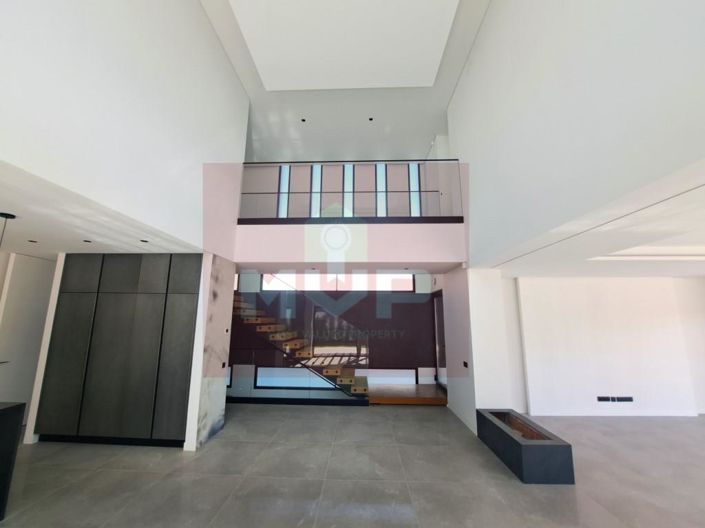 Image No.35-4 Bed House for sale