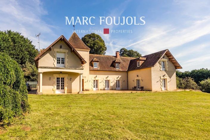 Image No.1-6 Bed House for sale