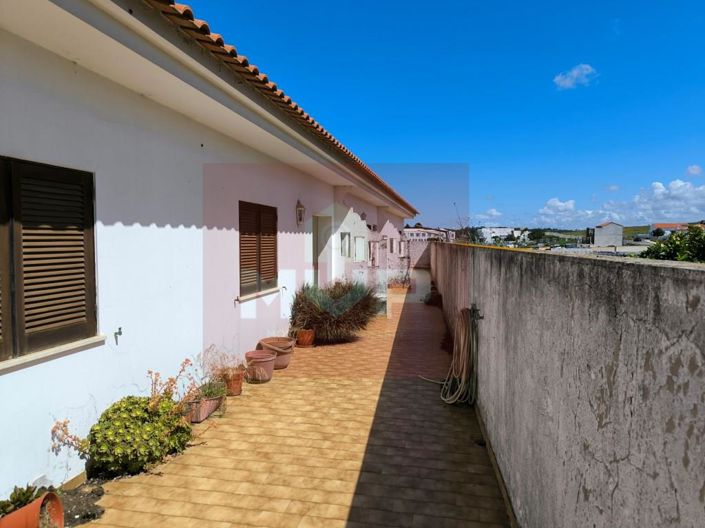 Image No.10-Apartment for sale